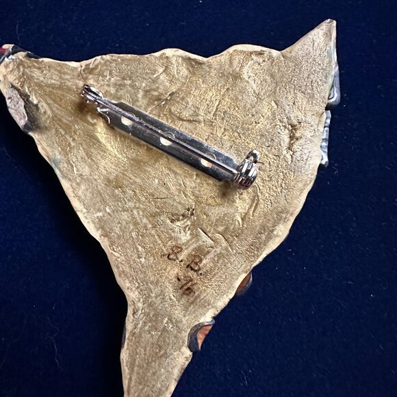 Handmade Clay Artisan Brooch/Pin. - Picture 2 of 3